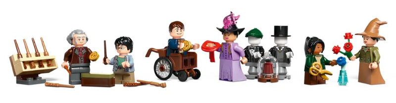 LEGO® Harry Potter™ Ollivanders™ & Madam Malkin's Robes 76439