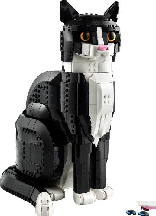 LEGO® Ideas Tuxedo Cat 21349