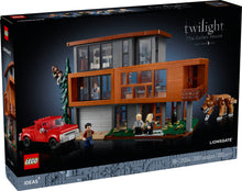 Load image into Gallery viewer, LEGO® Ideas Twilight The Cullen House 21354
