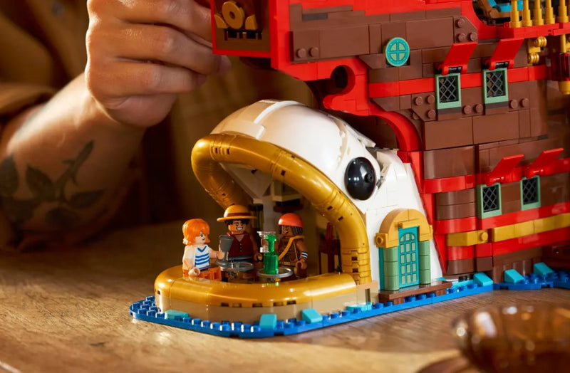 LEGO® ONE PIECE The Baratie Floating Restaurant 75640
