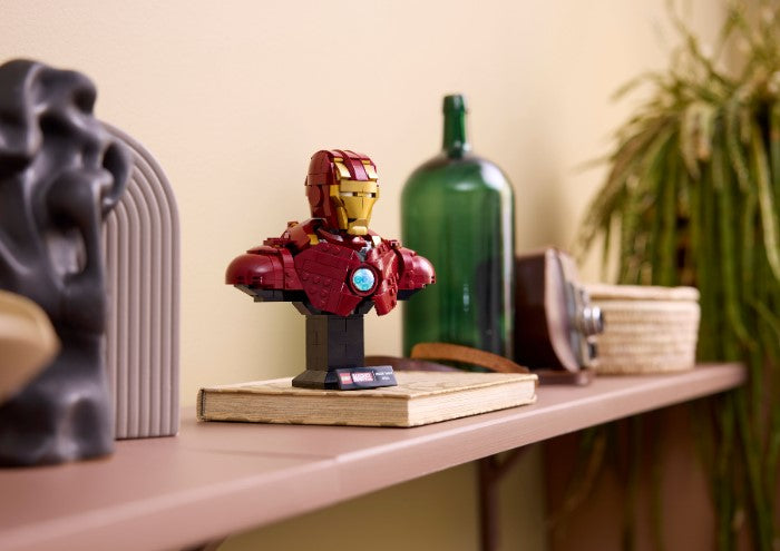 LEGO® Marvel Iron Man MK4 Bust 76327