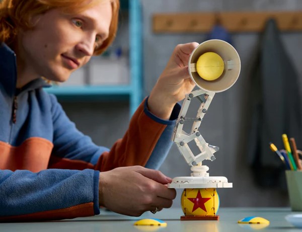 LEGO® Ideas Disney Pixar Luxo Jr. 21357