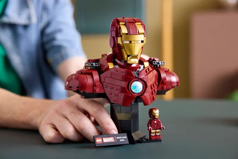 LEGO® Marvel Iron Man MK4 Bust 76327