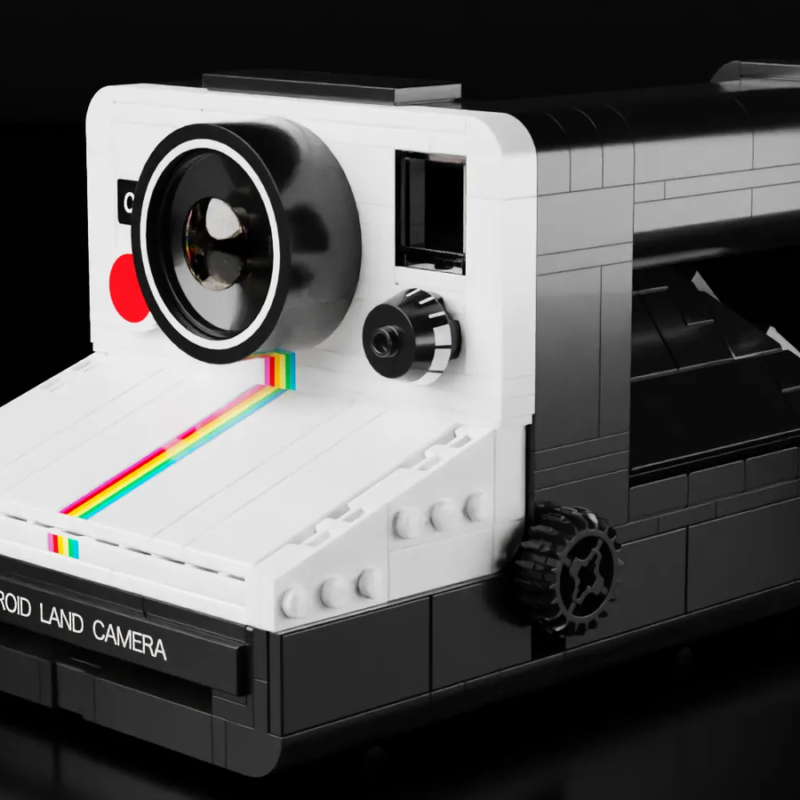 LEGO Ideas 21345 Polaroid SX70 Camera