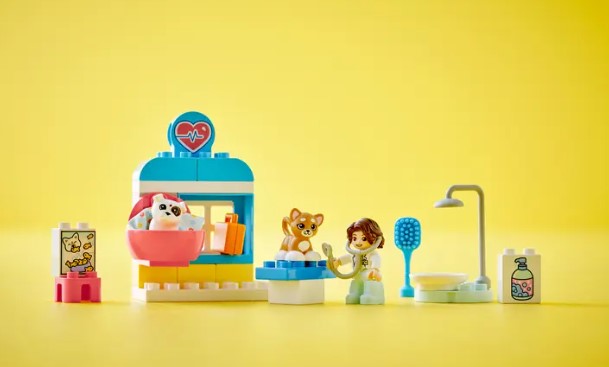 LEGO® DUPLO® Town Visit to the Vet Clinic 10438