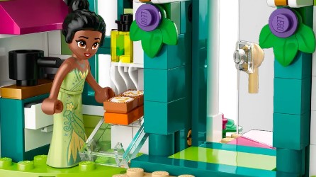 LEGO® Disney Princess Market Adventure 43246