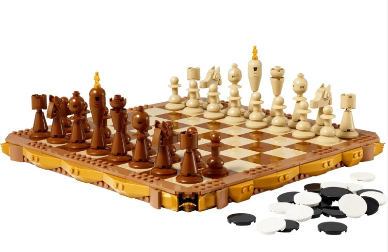 LEGO® ICONIC Traditional Chess Set 40719