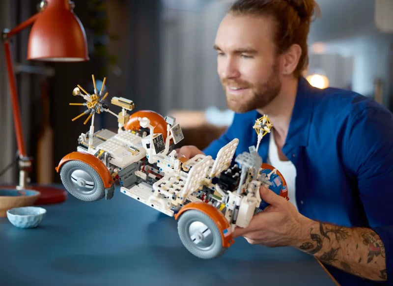 LEGO® NASA Apollo Lunar Roving Vehicle - LRV 42182