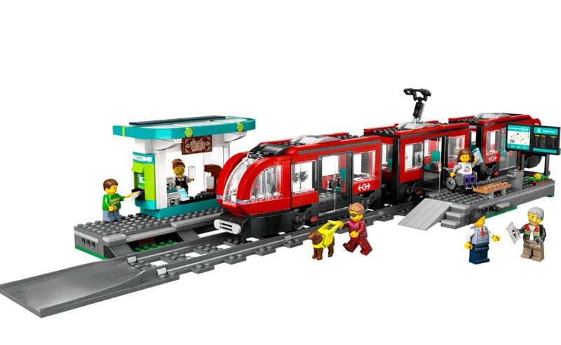 LEGO® City Downtown Streetcar and Station 60423