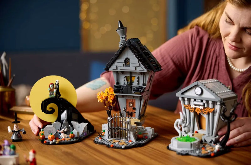 LEGO® Ideas Disney Tim Burton’s The Nightmare Before Christmas 21351