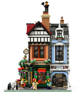 LEGO® ICONS Tudor Corner 10350