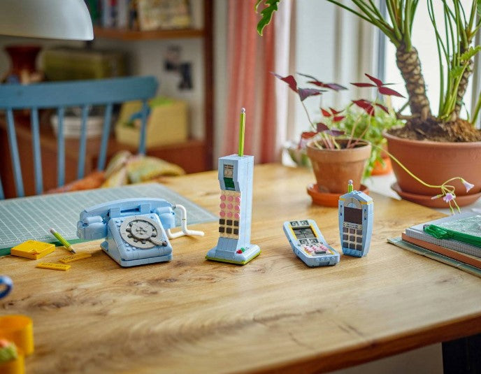 LEGO® Creator 3in1 Retro Telephone 31174
