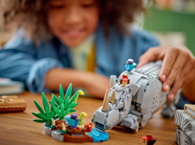 LEGO® Creator 3in1 Wild Animals: Majestic Rhino with Birds 31171