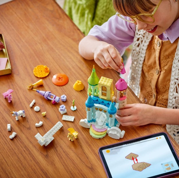LEGO® Creator 3in1 Unicorn Castle 31175