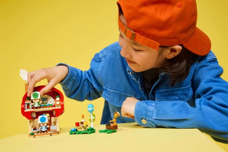 LEGO® Super Mario™ Party at Toad's House 72041