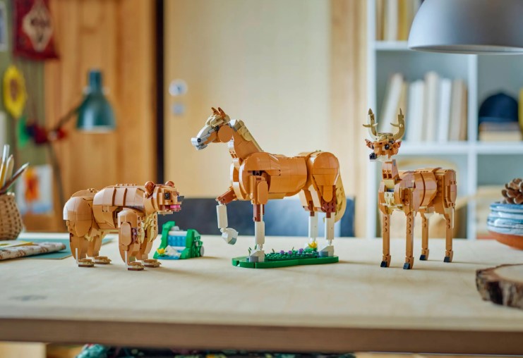LEGO® Creator 3in1 Beautiful Horse 31166