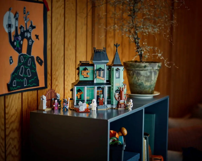 LEGO® Creator 3in1 Haunted Mansion 31167