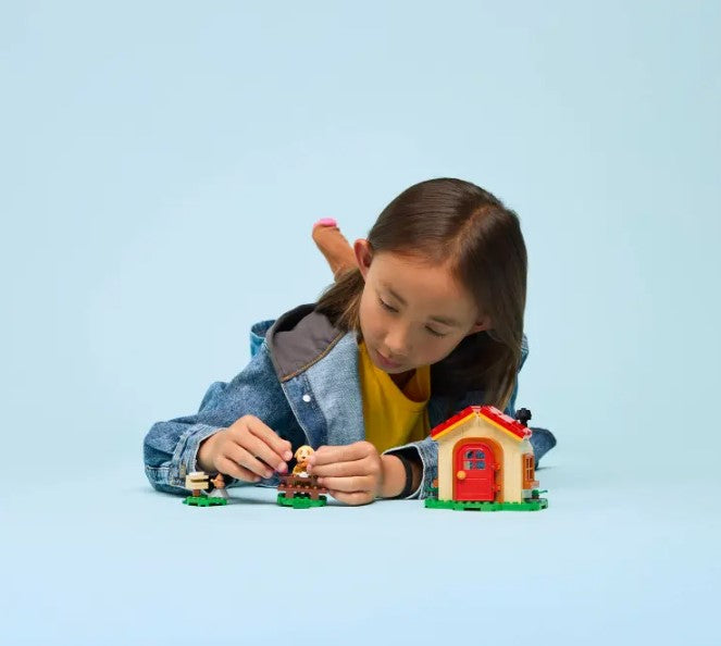 LEGO® Animal Crossing™ Goldie’s Cozy House 77058