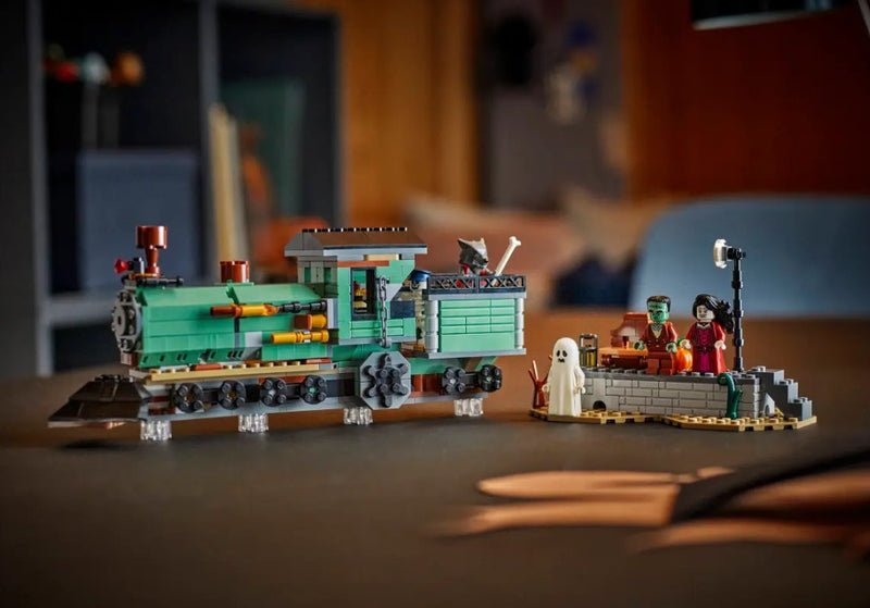 LEGO® Creator 3in1 Haunted Mansion 31167