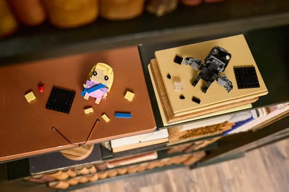 LEGO® BrickHeadz™ Harry Potter™ Luna Lovegood™ & Thestral Figures 40802