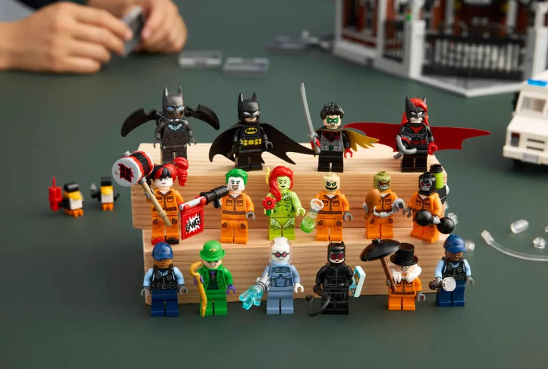LEGO® DC Batman™ Arkham Asylum™ 76300
