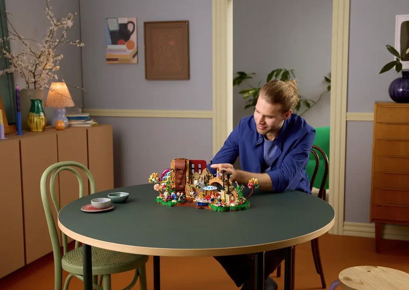 LEGO® Ideas Willy Wonka & the Chocolate Factory 21360