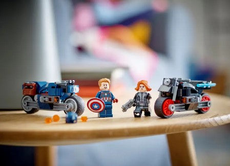 LEGO® Black Widow & Captain America Motorcycles 76260