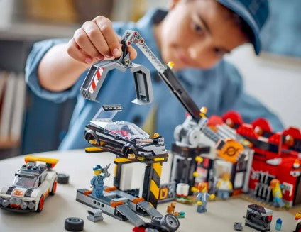 LEGO® City Scrapyard with Cars 60472