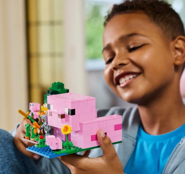 LEGO® Minecraft® The Baby Pig House 21268