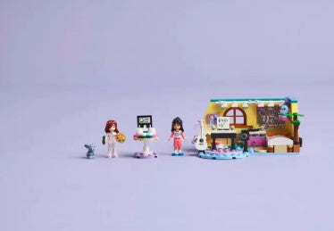 LEGO® Friends Paisley’s Room 42647