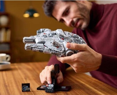 LEGO® Star Wars Millennium Falcon™ 75375