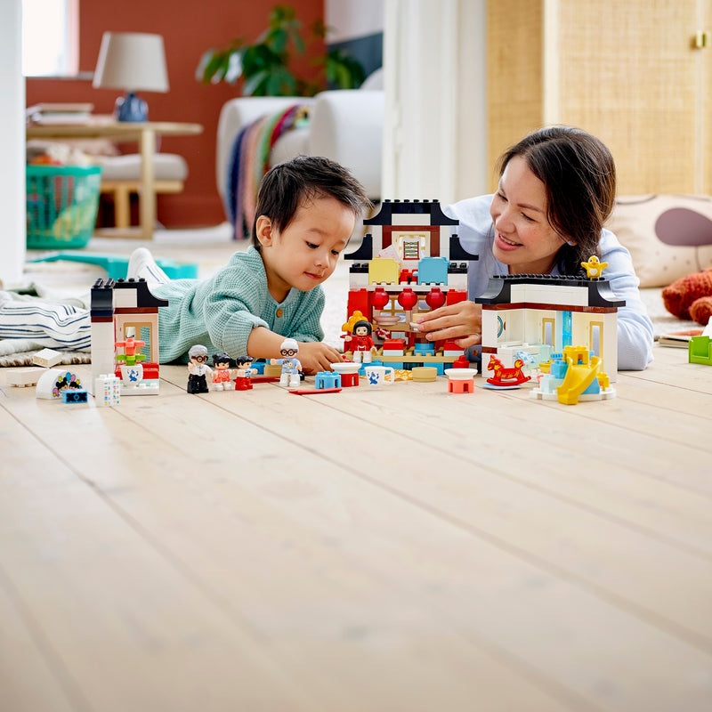 LEGO® DUPLO® Happy Childhood Moments 10943