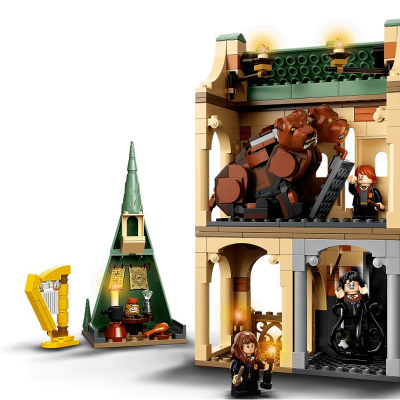 LEGO® Harry Potter™  Hogwarts Fluffy Encounter 76387