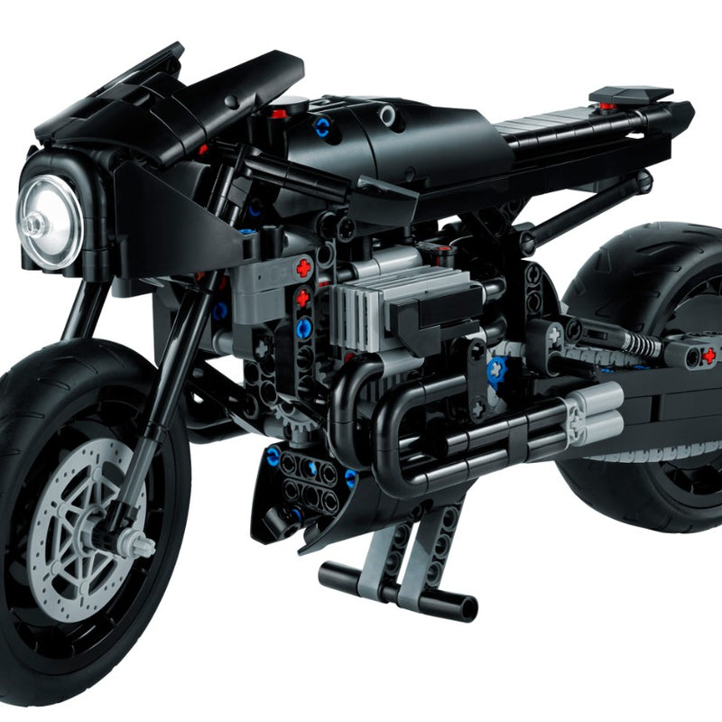 LEGO® Technic THE BATMAN - BATCYCLE™ 42155