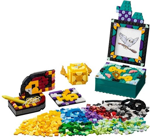 LEGO®Hogwarts™ Desktop Kit 41811