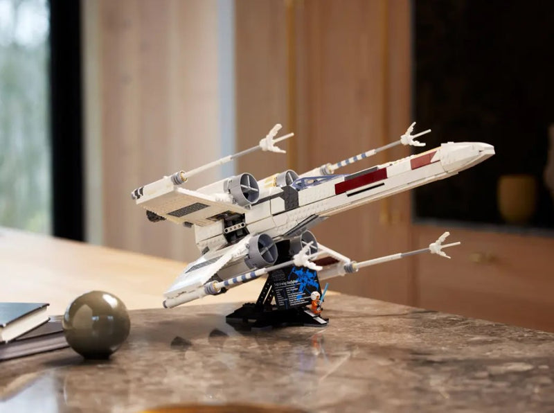 LEGO® Star Wars X-Wing Starfighter 75355