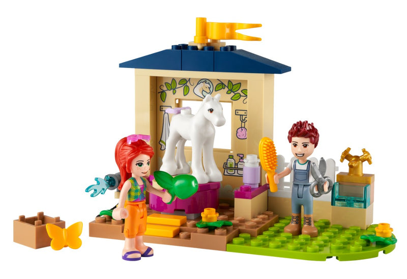 LEGO® Friends fun with the Pony-Washing Stable 41696