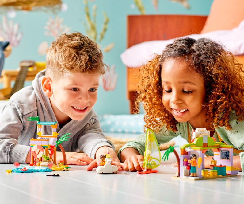 LEGO® Friends Surfer Beach Fun 41710