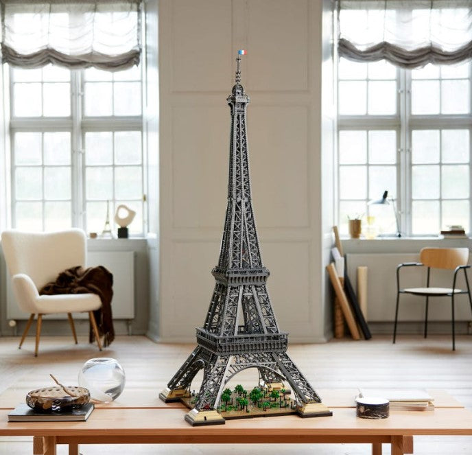 LEGO® Eiffel Tower 10307