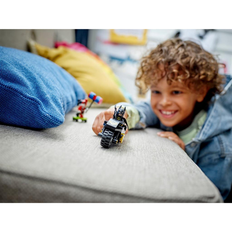 LEGO® DC Batman vs Harley Quinn 76220